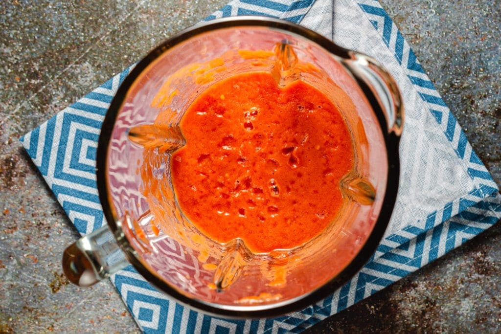 Tomato sauce in bowl