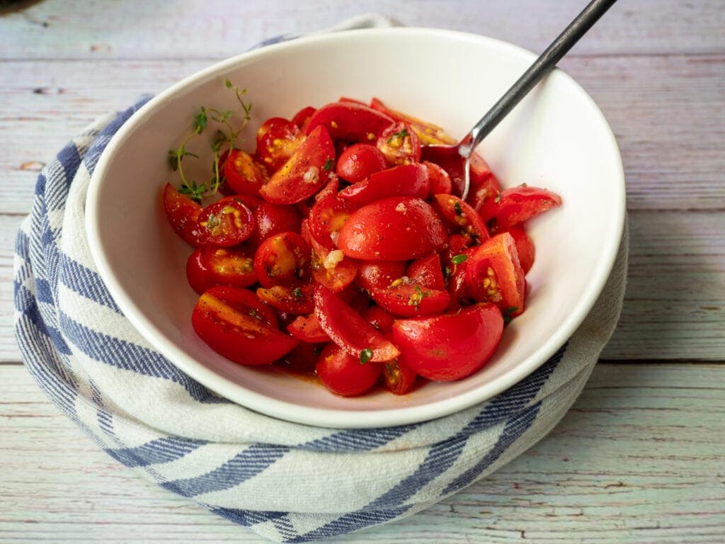 Thyme-Marinated Tomato Salad