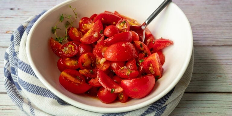 Thyme-Marinated Tomato Salad