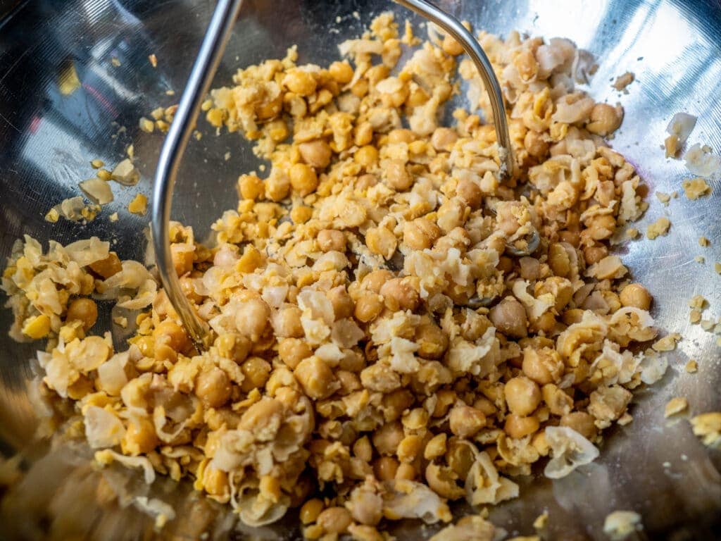 Mashed chickpeas