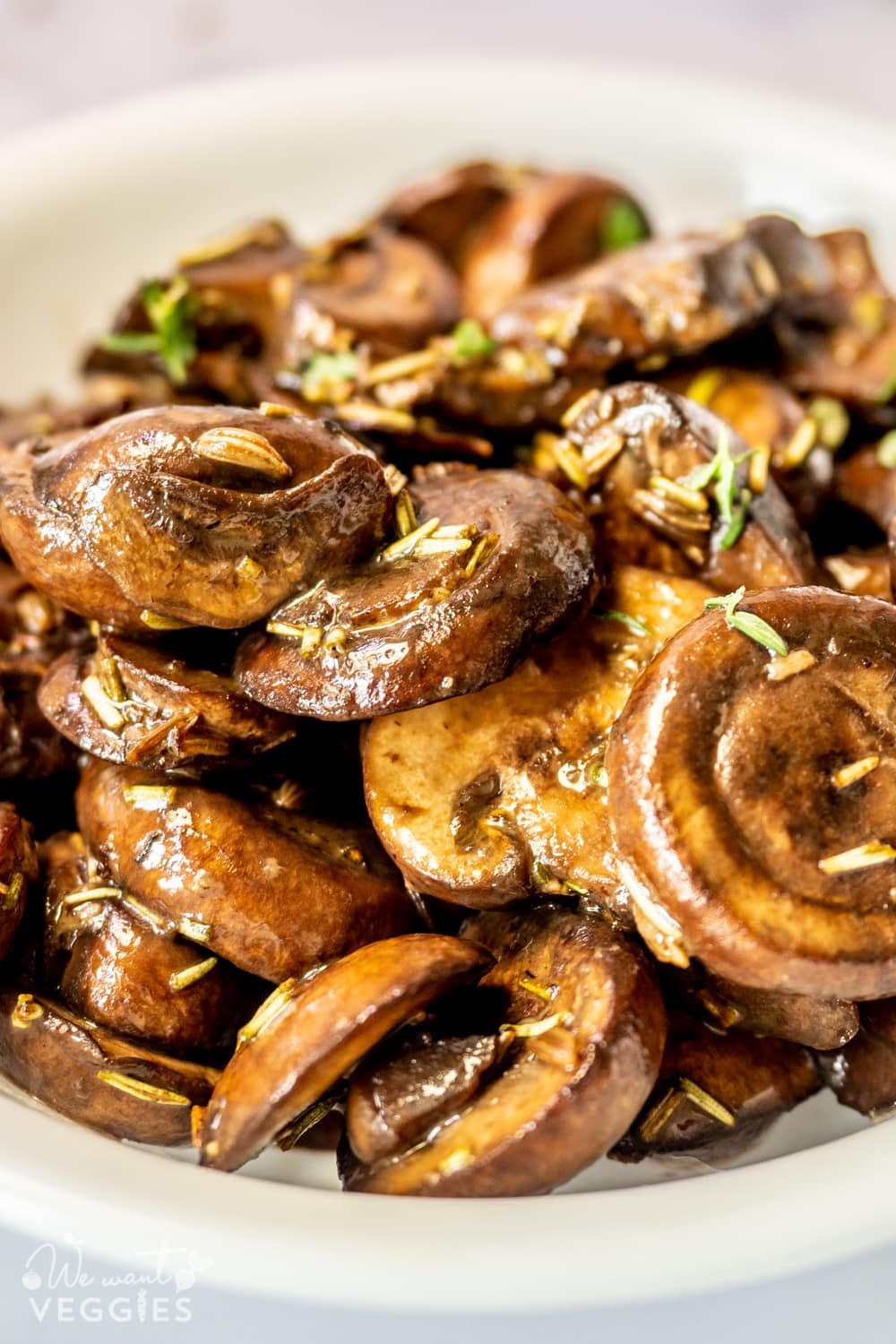 Breakfast Mushrooms: Simple, Savory Brunch Side - We Want Veggies