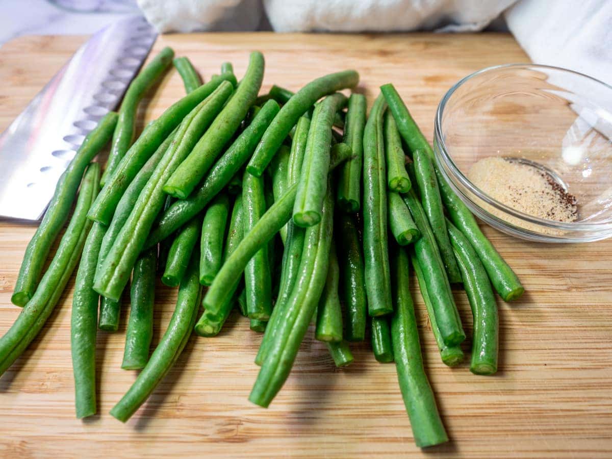 Trimmed green beans