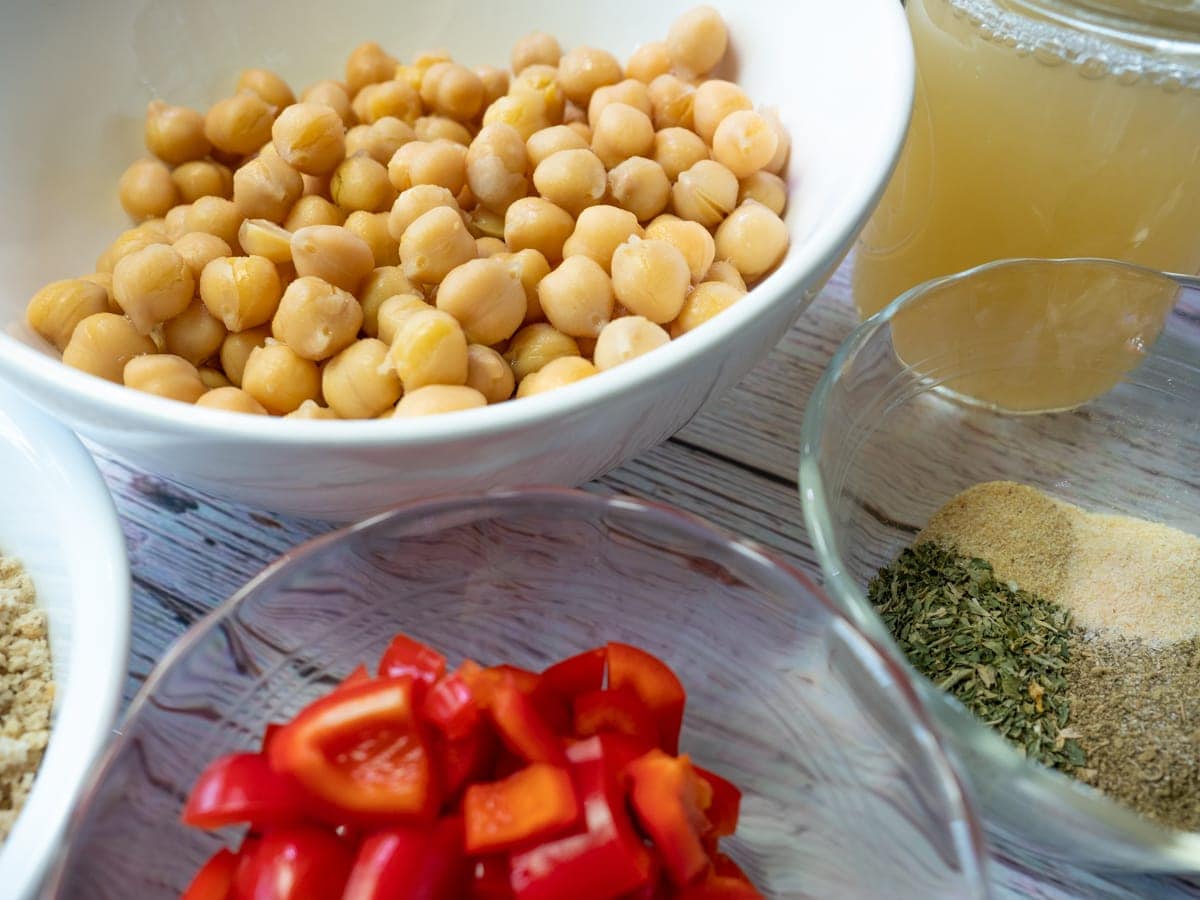 chickpeas and seasonings