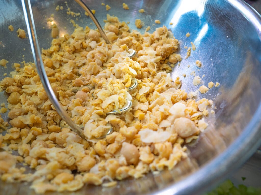 Mashed chickpeas